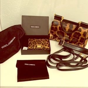 Dolce and Gabbana purse and wallet